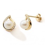 Boucles d&#039;oreilles clous perle eau d&#039;ouce 9 carats