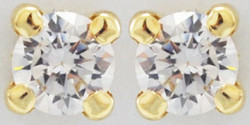 Boucles d'oreilles clous oxydes or jaune 9 carats